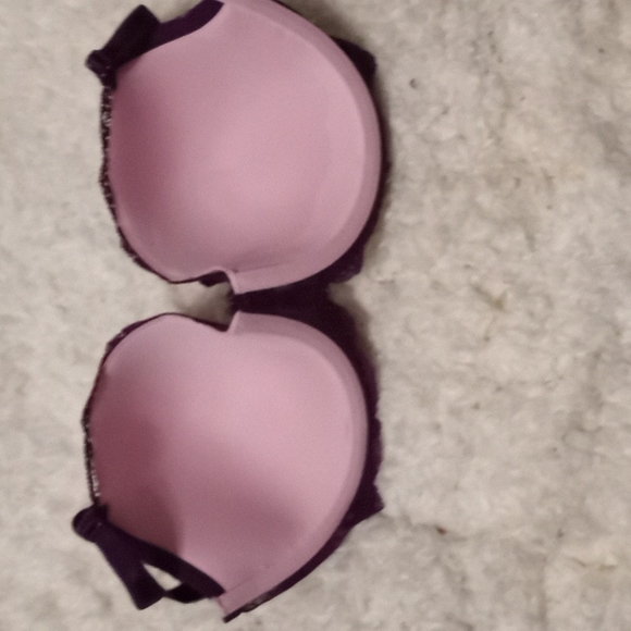 💜SALE💜2-FOR$20 V.S.  Victoria'sSecretBRA($18-Regg) - Picture 3 of 4